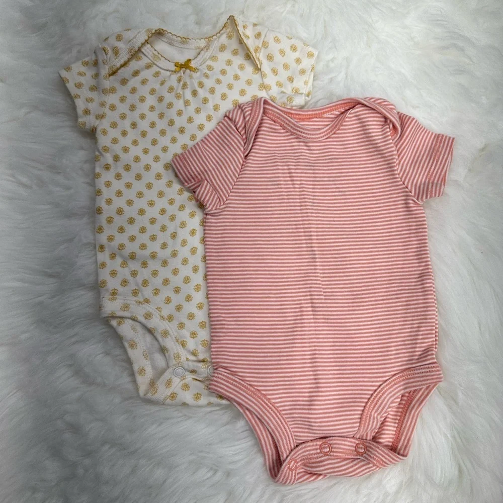 Carter’s Baby Girl bodysuit bundle 
Size 3 months​ - Picture 7 of 10